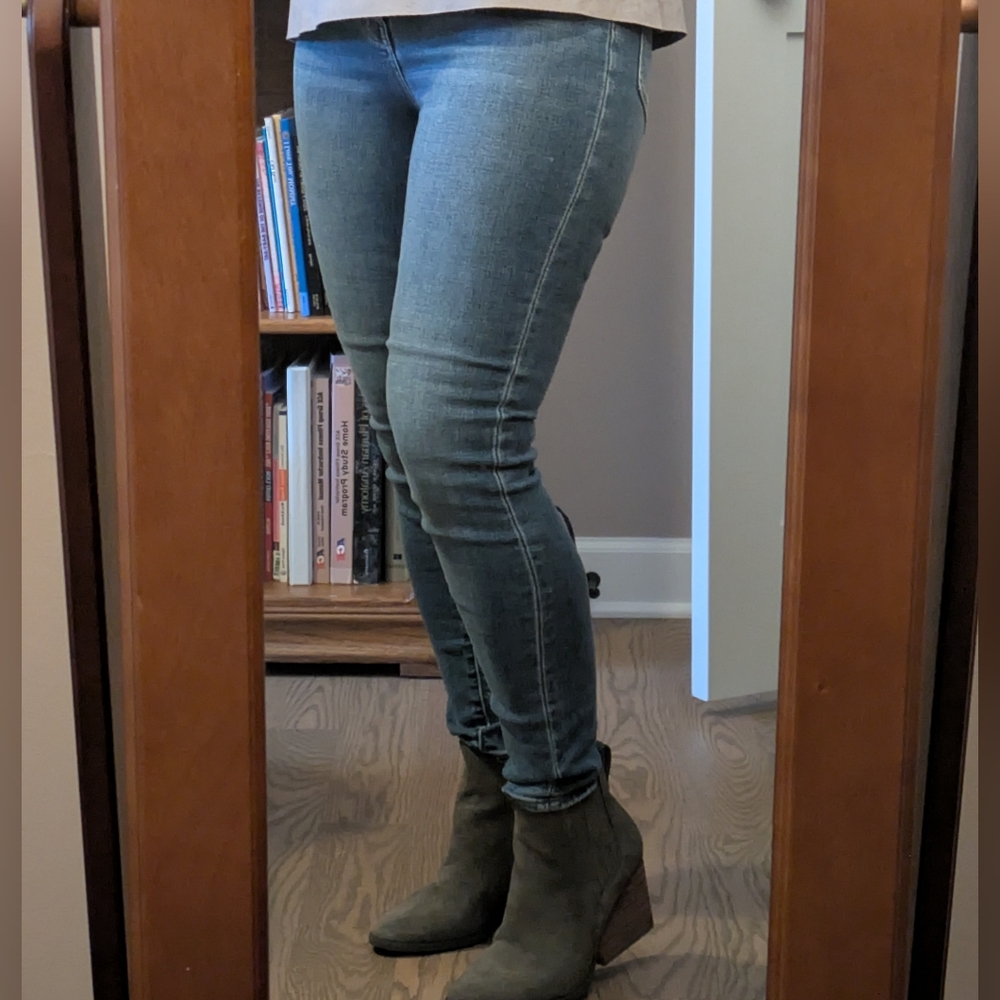 NWT Madewell | Women's Size 28 | 10" Roadtripper Jeans - Picture 7 of 7